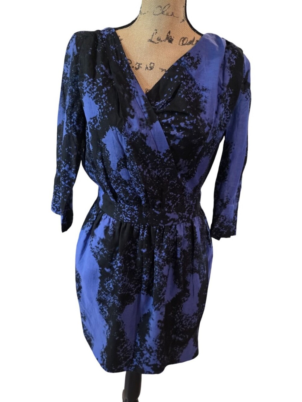 Twinkle by Wenlan Blue Black Abstract Splatter Silk Blend Open Back Dress 6